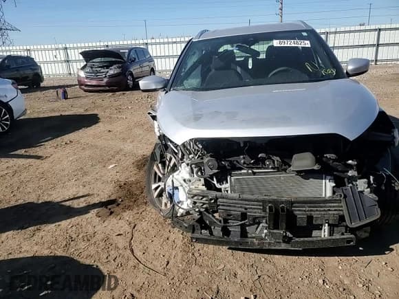 ✅ 2020 Nissan Kicks SV • VIN: 3N1CP5CV3LL538182 • Lot: 89724825. Listed on Copart with Not provided. Free auction sales archive from the USA and detailed vehicle history report at DreamBid. Image 14.