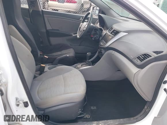 ✅ 2016 Hyundai Accent GL • VIN: KMHCT5AE9GU288773 • Лот: 41171153. Опубликован ранее на IAAI с пробегом 105 099 миль. Бесплатный доступ к архиву аукционных продаж из США и подробный отчёт об истории автомобиля на DreamBid. Изображение 5.