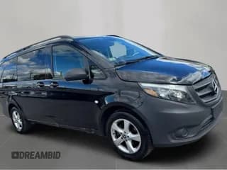 ✅ 2021 Mercedes-Benz Metris • VIN: W1WV0FEY7M3863247 • Lot: 92928725. Wystawiony na Copart z przebiegiem 217 897 mil. Bezpłatny archiwum sprzedaży aukcyjnych z USA i szczegółowy raport historii pojazdu na DreamBid. Zdjęcie 1.