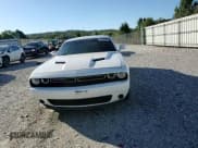 ✅ 2018 Dodge Challenger SXT • VIN: 2C3CDZAG7JH321715 • Лот: 85930925. Опубликован ранее на Copart с пробегом 152 010 миль. Бесплатный доступ к архиву аукционных продаж из США и подробный отчёт об истории автомобиля на DreamBid. Изображение 13.