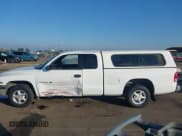 ✅ 1998 Dodge Dakota SLT • VIN: 1B7GL22X2WS563740 • Лот: 43560961. Опубликован ранее на IAAI с пробегом 135 459 миль. Бесплатный доступ к архиву аукционных продаж из США и подробный отчёт об истории автомобиля на DreamBid. Изображение 14.