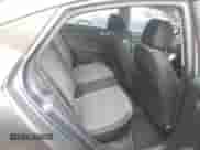 2018 Hyundai Accent Limited z VIN 3KPC34A31JE020271, wystawiony jako Copart lot #75276903 z przebiegiem 71 073 mil mil oraz . Historia ofert i sprzedaży dostępna na DreamBid. Obrazek 10.