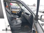 ✅ 2014 Land Rover LR4 HSE • VIN: SALAG2V67EA728353 • Лот: 43431720. Опубликован ранее на IAAI с пробегом 116 954 миль. Бесплатный доступ к архиву аукционных продаж из США и подробный отчёт об истории автомобиля на DreamBid. Изображение 5.