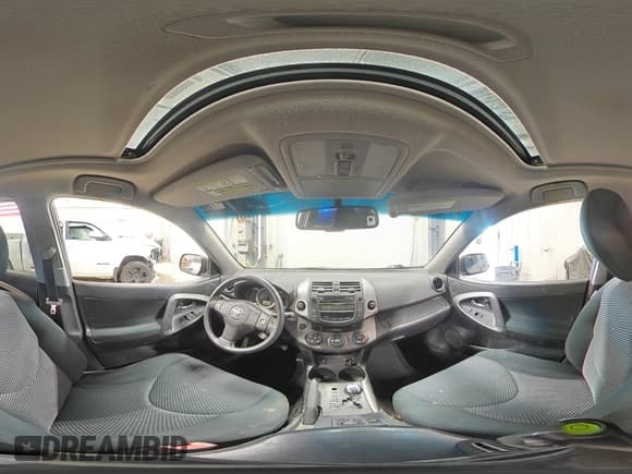 ✅ 2011 Toyota RAV4 Sport • VIN: JTMRK4DV2B5100217 • Lot: 80627005. Wystawiony na Copart z przebiegiem 224 777 mil. Bezpłatny archiwum sprzedaży aukcyjnych z USA i szczegółowy raport historii pojazdu na DreamBid. Zdjęcie 16.