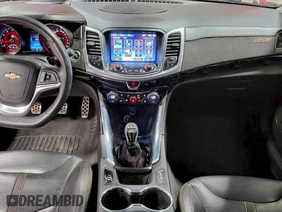 ✅ 2015 Chevrolet SS • VIN: 6G3F25RW3FL104047 • Лот: 97021405. Опубликован ранее на Copart с пробегом 68 892 миль. Бесплатный доступ к архиву аукционных продаж из США и подробный отчёт об истории автомобиля на DreamBid. Изображение 9.