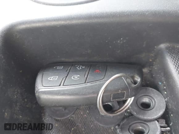 ✅ 2024 Chevrolet Silverado 1500 LT • VIN: 3GCPDKEK5RG227864 • Lot: 43225656. Listed on IAAI with 45,346 mi. Free auction sales archive from the USA and detailed vehicle history report at DreamBid. Image 11.