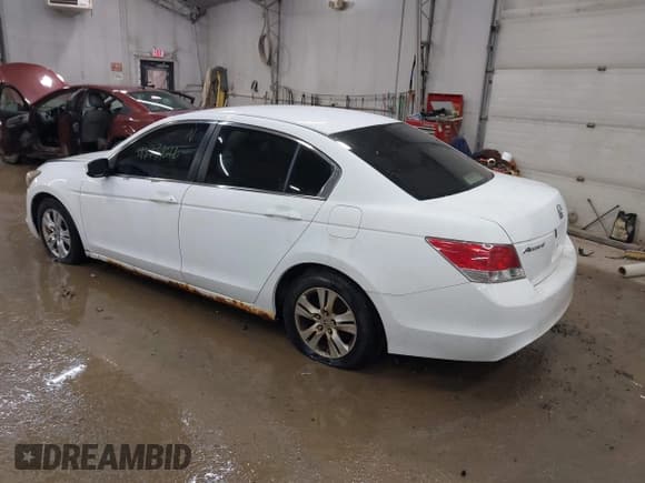 ✅ 2010 Honda Accord LX-P • VIN: 1HGCP2F42AA046215 • Lot: 43731016. Listed on IAAI with 157,828 mi. Free auction sales archive from the USA and detailed vehicle history report at DreamBid. Image 3.