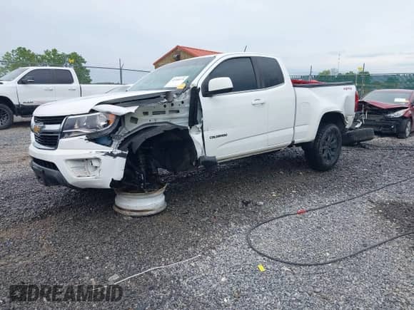 2020 Chevrolet Colorado 4WD LT z VIN 1GCHTCEA0L1224915, wystawiony jako IAAI lot #42300579 z przebiegiem 62 623 mil mil oraz . Historia ofert i sprzedaży dostępna na DreamBid. Obrazek 2.