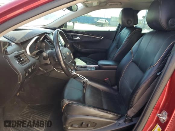 ✅ 2014 Chevrolet Impala LT • VIN: 2G1115SL2E9112326 • Лот: 70460164. Опубликован ранее на Copart с пробегом 184 313 миль. Бесплатный доступ к архиву аукционных продаж из США и подробный отчёт об истории автомобиля на DreamBid. Изображение 7.