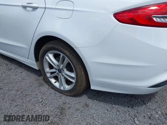 ✅ 2018 Ford Fusion SE • VIN: 3FA6P0H74JR273280 • Лот: 43291660. Опубликован ранее на IAAI с пробегом 53 809 миль. Бесплатный доступ к архиву аукционных продаж из США и подробный отчёт об истории автомобиля на DreamBid. Изображение 21.