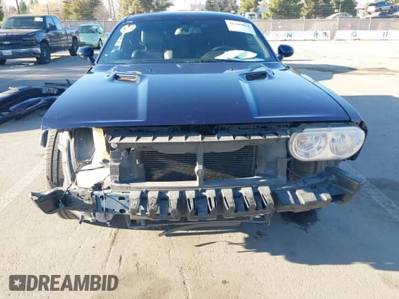 ✅ 2014 Dodge Challenger R/T Classic • VIN: 2C3CDYBT7EH143302 • Lot: 41347931. Wystawiony na IAAI z przebiegiem 131 790 mil. Bezpłatny archiwum sprzedaży aukcyjnych z USA i szczegółowy raport historii pojazdu na DreamBid. Zdjęcie 6.