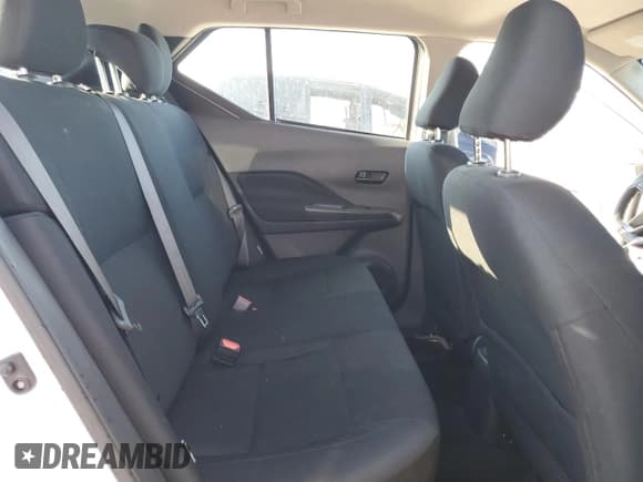 ✅ 2024 Nissan Kicks S • VIN: 3N1CP5BV3RL558846 • Lot: 81622105. Listed on Copart with 42,760 mi. Free auction sales archive from the USA and detailed vehicle history report at DreamBid. Image 11.