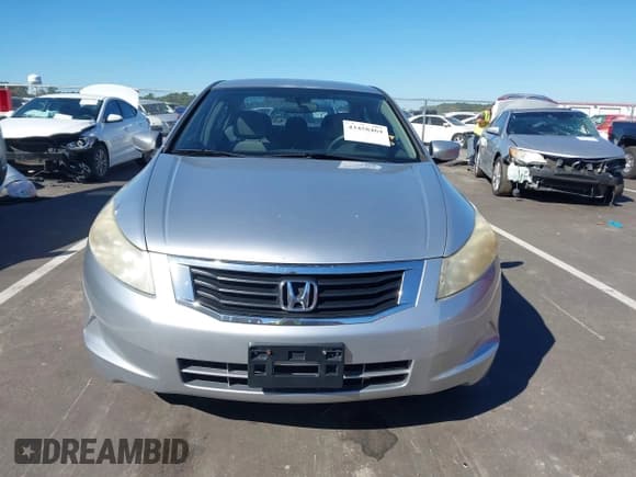 ✅ 2008 Honda Accord LX-P • VIN: 1HGCP26428A012561 • Lot: 43458464. Listed on IAAI with 155,689 mi. Free auction sales archive from the USA and detailed vehicle history report at DreamBid. Image 12.