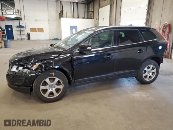 ✅ 2011 Volvo XC60 3.2L • VIN: YV4952DZ1B2184088 • Lot: 57866955. Listed on Copart with 120,784 mi. Free auction sales archive from the USA and detailed vehicle history report at DreamBid. Image 1.