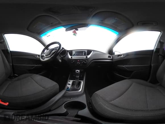 ✅ 2018 Hyundai Accent SE • VIN: 3KPC24A36JE023671 • Лот: 41439290. Опубликован ранее на IAAI с пробегом 118 953 миль. Бесплатный доступ к архиву аукционных продаж из США и подробный отчёт об истории автомобиля на DreamBid. Изображение 18.