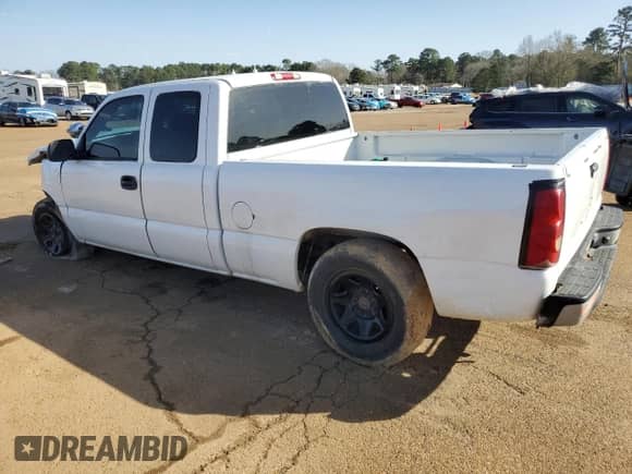 2006 Chevrolet Silverado 1500 LT2 z VIN 1GCEC19Z86Z203579, wystawiony jako Copart lot #47776865 z przebiegiem Nie podano mil oraz Szkoda całkowita • Salvage title. Historia ofert i sprzedaży dostępna na DreamBid. Obrazek 2.