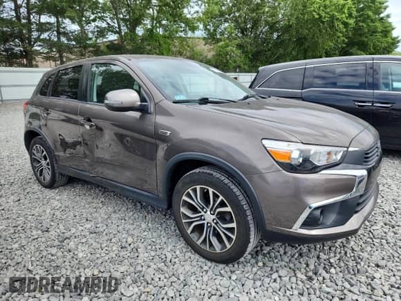 2017 Mitsubishi Outlander SE with VIN JA4AR3AW6HZ025033, listed as a Copart auction lot 61746605 with 44,801 mi miles and Salvage title. Bid and sale history available at DreamBid. Image 4.