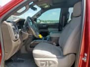 ✅ 2022 Chevrolet Silverado 1500 LT Trail Boss • VIN: 1GCPYFEL8NZ228411 • Lot: 65754615. Wystawiony na Copart z przebiegiem 52 380 mil. Bezpłatny archiwum sprzedaży aukcyjnych z USA i szczegółowy raport historii pojazdu na DreamBid. Zdjęcie 7.