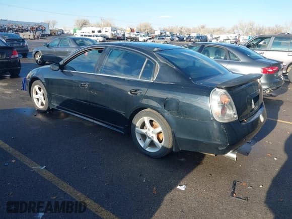 ✅ 2005 Nissan Altima SE • VIN: 1N4BL11E95C171163 • Лот: 43835991. Опубликован ранее на IAAI с пробегом 255 410 миль. Бесплатный доступ к архиву аукционных продаж из США и подробный отчёт об истории автомобиля на DreamBid. Изображение 3.