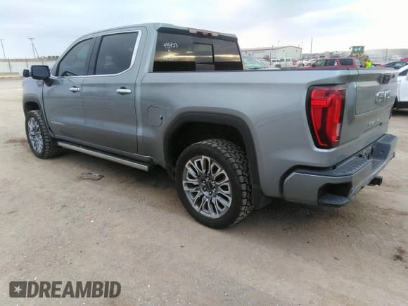 ✅ 2023 GMC Sierra 1500 Denali Ultimate • VIN: 1GTUUHEL2PZ270179 • Лот: 41263065. Опубликован ранее на IAAI с пробегом 23 712 миль. Бесплатный доступ к архиву аукционных продаж из США и подробный отчёт об истории автомобиля на DreamBid. Изображение 3.