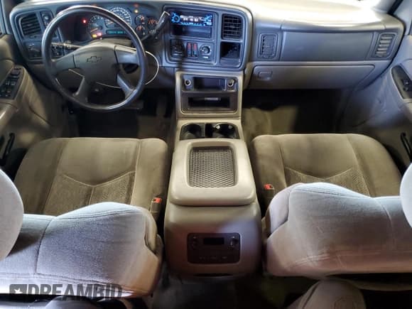 ✅ 2005 Chevrolet Suburban LT • VIN: 1GNFK16Z35J128757 • Lot: 63854665. Listed on Copart with 463,086 mi. Free auction sales archive from the USA and detailed vehicle history report at DreamBid. Image 8.