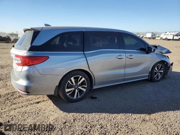 ✅ 2018 Honda Odyssey Elite • VIN: 5FNRL6H91JB088340 • Lot: 87302835. Listed on Copart with Not provided. Free auction sales archive from the USA and detailed vehicle history report at DreamBid. Image 3.