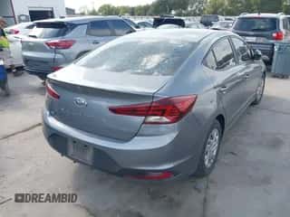 ✅ 2019 Hyundai Elantra SE • VIN: KMHD74LF1KU881660 • Лот: 43251260. Размещён на IAAI с пробегом 129 793 миль миль. Получите бесплатный доступ к архиву аукционных продаж из США и посмотрите подробный отчёт об истории автомобиля на DreamBid. Изображение 4.