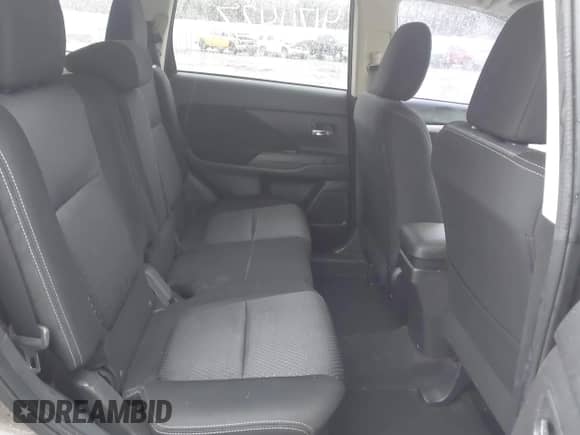 2016 Mitsubishi Outlander SE с VIN JA4AZ3A32GZ020674, выставлен на аукционе IAAI как лот 41711427 с пробегом 78 819 миль миль и . История ставок и продаж доступна на DreamBid. Изображение 8.