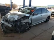 ✅ 2020 Volkswagen Passat R-Line • VIN: 1VWMA7A30LC018515 • Lot: 68529315. Wystawiony na Copart z przebiegiem 33 923 mil. Bezpłatny archiwum sprzedaży aukcyjnych z USA i szczegółowy raport historii pojazdu na DreamBid. Zdjęcie 1.