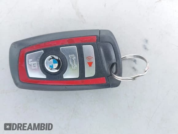 ✅ 2014 BMW 4 Series 435i xDrive • VIN: WBA3R5C59EK186119 • Lot: 41968020. Listed on IAAI with 97,187 mi. Free auction sales archive from the USA and detailed vehicle history report at DreamBid. Image 11.