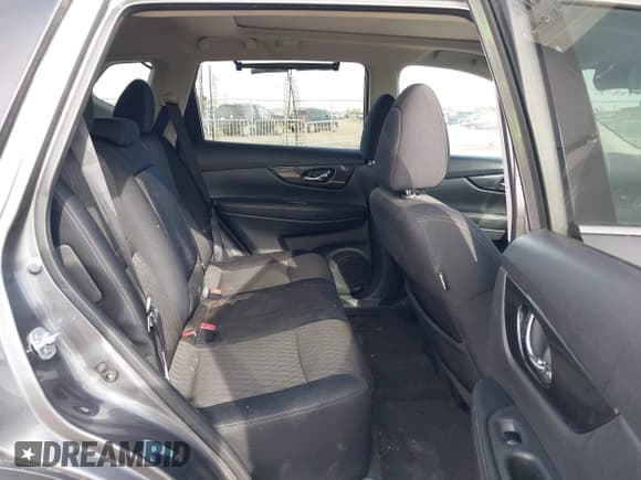 ✅ 2017 Nissan Rogue SV Hybrid • VIN: 5N1ET2MT0HC780682 • Lot: 43667049. Listed on IAAI with 155,797 mi. Free auction sales archive from the USA and detailed vehicle history report at DreamBid. Image 8.