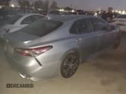 ✅ 2019 Toyota Camry SE • VIN: 4T1B11HK9KU298380 • Лот: 43852002. Опубликован ранее на IAAI с пробегом 113 654 миль. Бесплатный доступ к архиву аукционных продаж из США и подробный отчёт об истории автомобиля на DreamBid. Изображение 4.