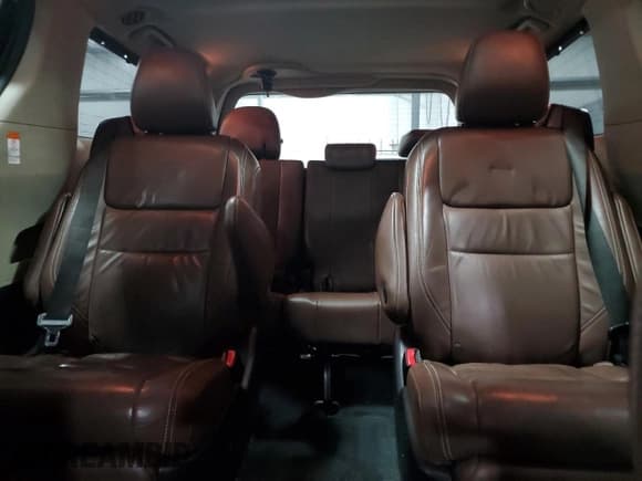 ✅ 2016 Toyota Sienna XLE • VIN: 5TDYK3DC7GS740798 • Лот: 91404215. Опубликован ранее на Copart с пробегом 183 311 миль. Бесплатный доступ к архиву аукционных продаж из США и подробный отчёт об истории автомобиля на DreamBid. Изображение 10.