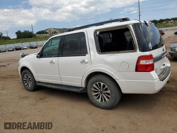✅ 2015 Ford Expedition XLT • VIN: 1FMJU1JT8FEF30876 • Lot: 65386565. Wystawiony na Copart z przebiegiem 178 687 mil. Bezpłatny archiwum sprzedaży aukcyjnych z USA i szczegółowy raport historii pojazdu na DreamBid. Zdjęcie 2.