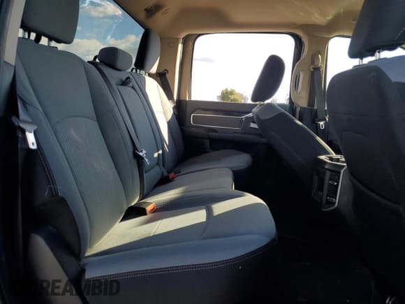 ✅ 2019 Ram 2500 Big Horn • VIN: 3C6UR5DL6KG579722 • Lot: 84927465. Listed on Copart with 179,005 mi. Free auction sales archive from the USA and detailed vehicle history report at DreamBid. Image 10.
