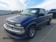 ✅ 2002 Chevrolet S-10 LS • VIN: 1GCCS19W428252973 • Лот: 41697838. Опубликован ранее на IAAI с пробегом 175 973 миль. Бесплатный доступ к архиву аукционных продаж из США и подробный отчёт об истории автомобиля на DreamBid. Изображение 18.