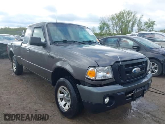 ✅ 2011 Ford Ranger XLT • VIN: 1FTKR4EEXBPB22563 • Lot: 42101752. Listed on IAAI with 211,855 mi. Free auction sales archive from the USA and detailed vehicle history report at DreamBid. Image 1.
