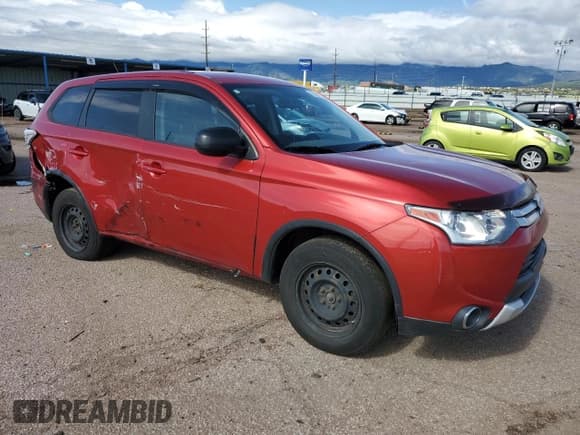 ✅ 2015 Mitsubishi Outlander ES • VIN: JA4AD2A37FZ010648 • Lot: 59586775. Listed on Copart with 143,048 mi. Free auction sales archive from the USA and detailed vehicle history report at DreamBid. Image 4.