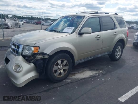 ✅ 2011 Ford Escape Limited • VIN: 1FMCU9E71BKC12310 • Lot: 43064495. Wystawiony na IAAI z przebiegiem 184 067 mil. Bezpłatny archiwum sprzedaży aukcyjnych z USA i szczegółowy raport historii pojazdu na DreamBid. Zdjęcie 17.