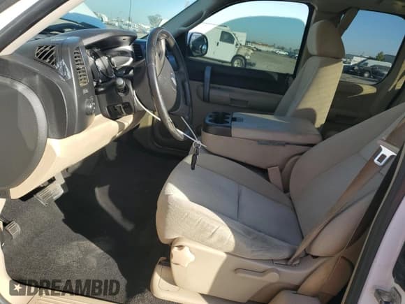 ✅ 2007 Chevrolet Silverado 1500 1LT • VIN: 2GCEC19C371544944 • Lot: 77979454. Listed on Copart with 155,337 mi. Free auction sales archive from the USA and detailed vehicle history report at DreamBid. Image 7.