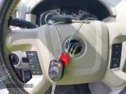 ✅ 2008 Mercury Mariner • VIN: 4M2CU29H08KJ33826 • Лот: 42205203. Опубликован ранее на IAAI с пробегом 155 000 миль. Бесплатный доступ к архиву аукционных продаж из США и подробный отчёт об истории автомобиля на DreamBid. Изображение 11.