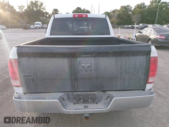 ✅ 2017 Ram 1500 SLT • VIN: 1C6RR6GT7HS661838 • Lot: 43814380. Wystawiony na IAAI z przebiegiem 224 461 mil. Bezpłatny archiwum sprzedaży aukcyjnych z USA i szczegółowy raport historii pojazdu na DreamBid. Zdjęcie 16.