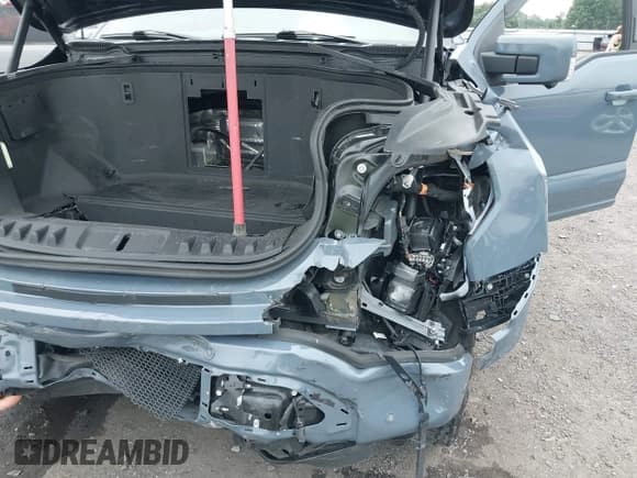 ✅ 2023 Ford F-150 Lightning Pro • VIN: 1FT6W1EVXPWG53591 • Лот: 42249385. Опубликован ранее на IAAI с пробегом 17 892 миль. Бесплатный доступ к архиву аукционных продаж из США и подробный отчёт об истории автомобиля на DreamBid. Изображение 6.