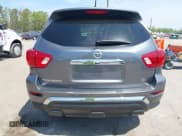 ✅ 2018 Nissan Pathfinder S • VIN: 5N1DR2MN0JC613157 • Лот: 42074018. Опубликован ранее на IAAI с пробегом 147 840 миль. Бесплатный доступ к архиву аукционных продаж из США и подробный отчёт об истории автомобиля на DreamBid. Изображение 16.