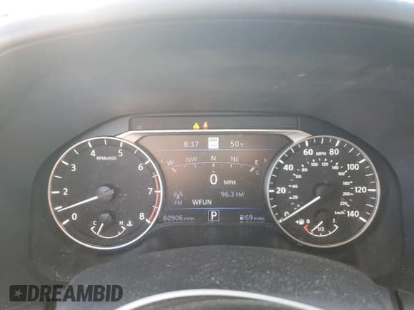 ✅ 2021 Nissan Altima SL • VIN: 1N4BL4EVXMN365702 • Lot: 82710105. Listed on Copart with 60,906 mi. Free auction sales archive from the USA and detailed vehicle history report at DreamBid. Image 9.