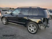 ✅ 2015 Mercedes-Benz GLK 350 • VIN: WDCGG5HB0FG415911 • Lot: 92740265. Listed on Copart with 174,399 mi. Free auction sales archive from the USA and detailed vehicle history report at DreamBid. Image 2.