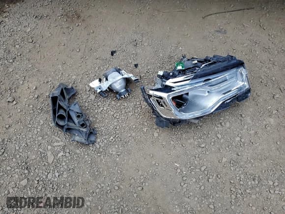 ✅ 2014 Jeep Grand Cherokee Overland • VIN: 1C4RJFCG0EC437700 • Lot: 93848545. Wystawiony na Copart z przebiegiem 136 887 mil. Bezpłatny archiwum sprzedaży aukcyjnych z USA i szczegółowy raport historii pojazdu na DreamBid. Zdjęcie 13.