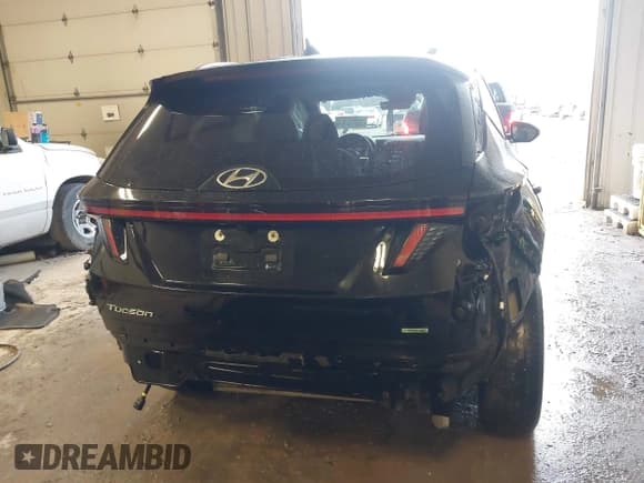 ✅ 2022 Hyundai Tucson Preferred • VIN: KM8JBCAE4NU033735 • Lot: 41696707. Wystawiony na IAAI z przebiegiem 32 177 mil. Bezpłatny archiwum sprzedaży aukcyjnych z USA i szczegółowy raport historii pojazdu na DreamBid. Zdjęcie 17.