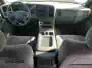 ✅ 2006 Chevrolet Silverado 2500HD LT2 • VIN: 1GCHC23G26F173975 • Lot: 82611505. Wystawiony na Copart z przebiegiem 139 492 mil. Bezpłatny archiwum sprzedaży aukcyjnych z USA i szczegółowy raport historii pojazdu na DreamBid. Zdjęcie 8.