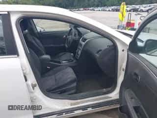 2010 Chevrolet Malibu 1LT z VIN 1G1ZC5EB6AF297482, wystawiony jako IAAI lot #42080096 z przebiegiem 161 138 mil mil oraz . Historia ofert i sprzedaży dostępna na DreamBid. Obrazek 5.